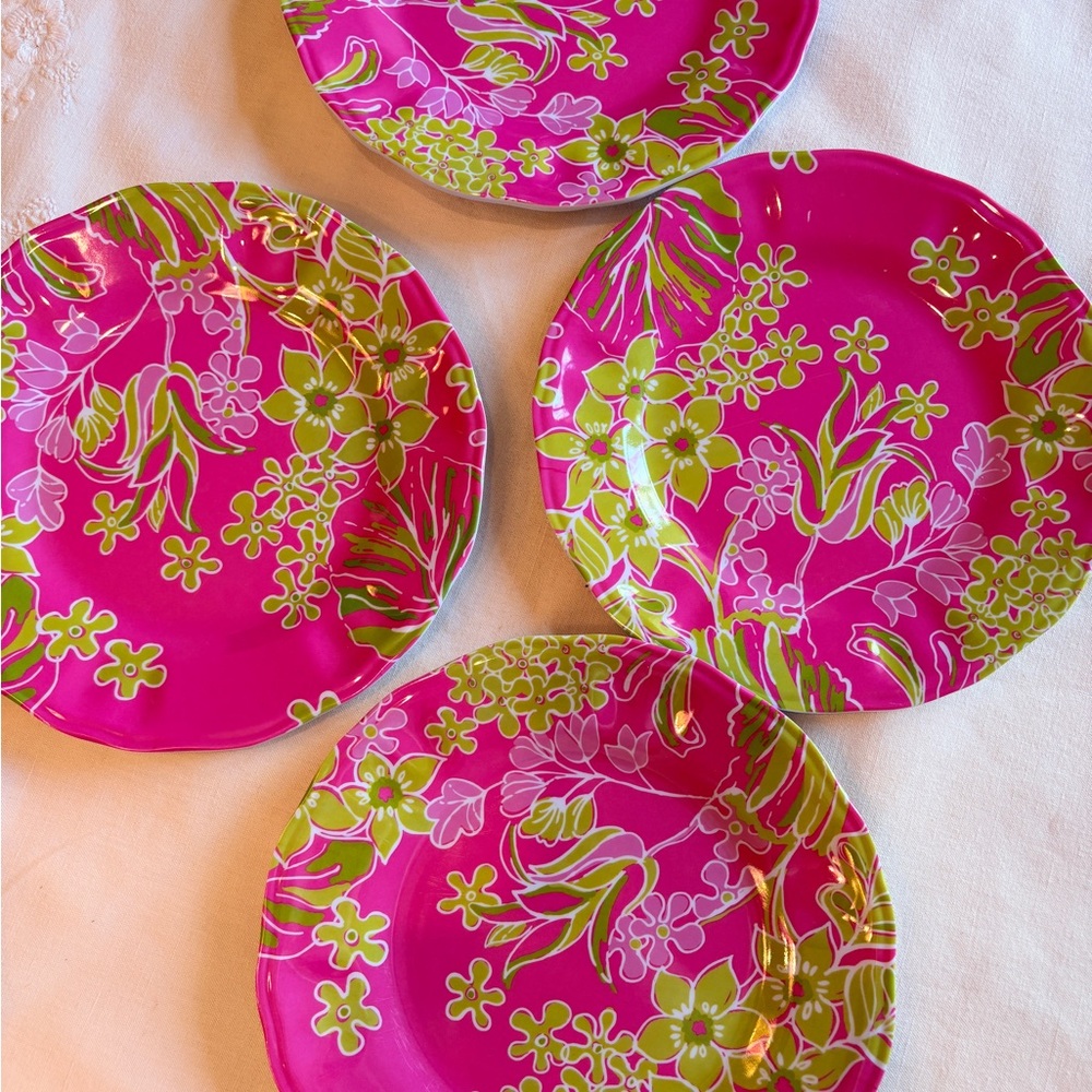 Lily Pulitzer Bright Pink Floral Melamine Dinner Plates - Set of 4